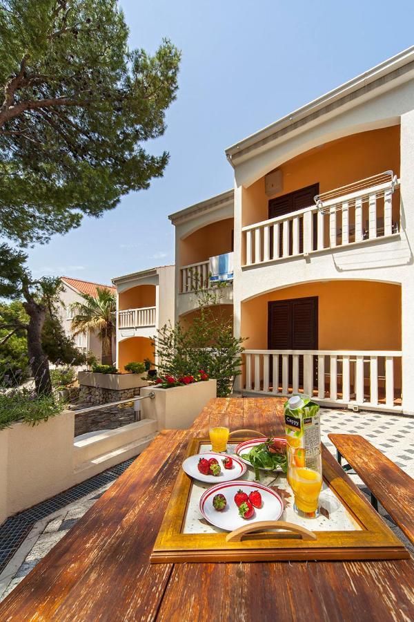 Beach Apartments Lavica بودْسْتغانا المظهر الخارجي الصورة