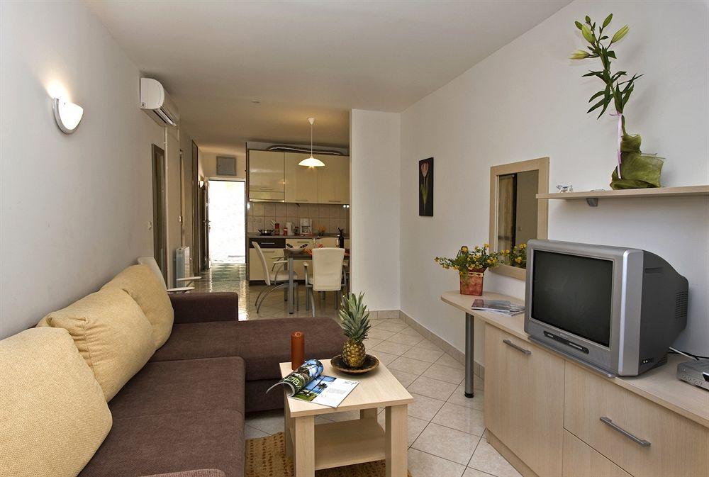 Beach Apartments Lavica بودْسْتغانا المظهر الخارجي الصورة